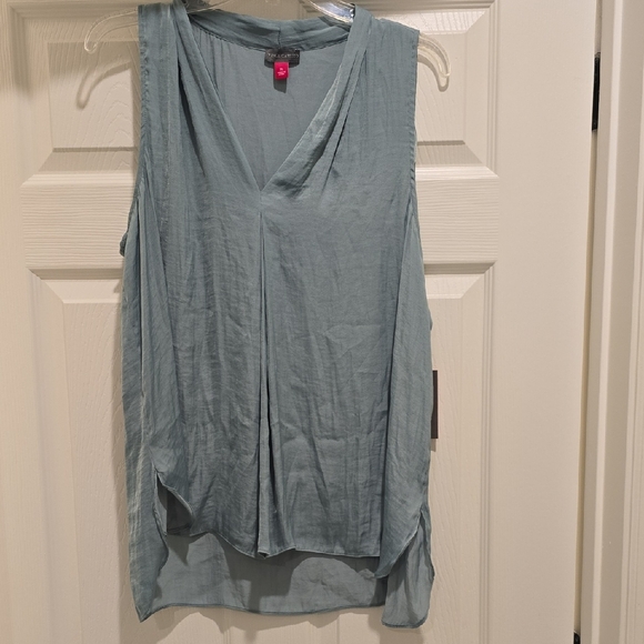 Vince Camuto Light Blue Sleeveless Blouse - Picture 1 of 5